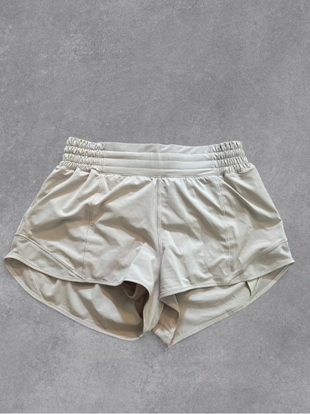 Lululemon Cream Hotty Hot Shorts